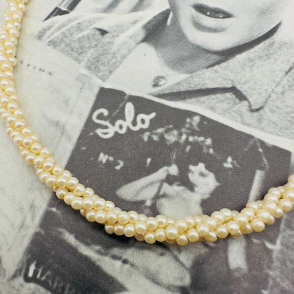 Vintage Multi Strand Cluster Pearl Necklace - Picture 2 of 4